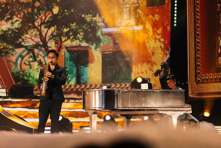 Tổng đạo diễn Xuân quê hương 2026 Hoàng Công Cường hạnh phúc khi chạm vào nỗi nhớ quê hương của hàng ngàn kiều bào ảnh 5