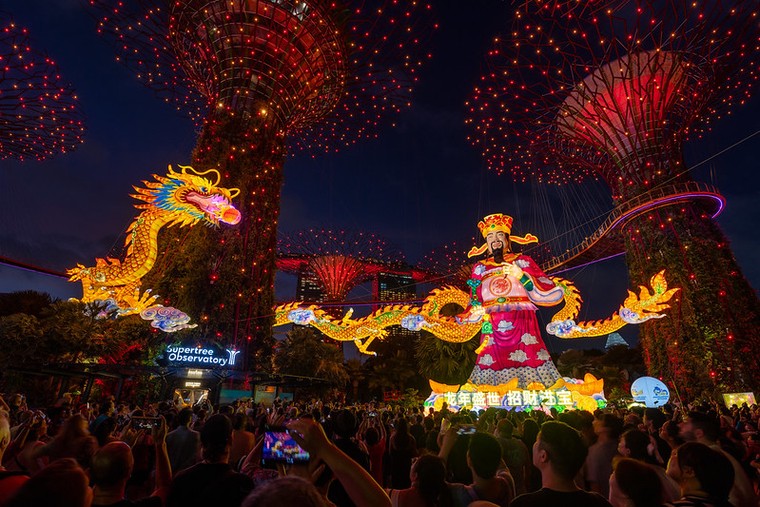 BTS trở lại Singapore sau 7 năm: 4 đêm diễn và cú hích mới cho du lịch - giải trí Đảo quốc Sư tử ảnh 1