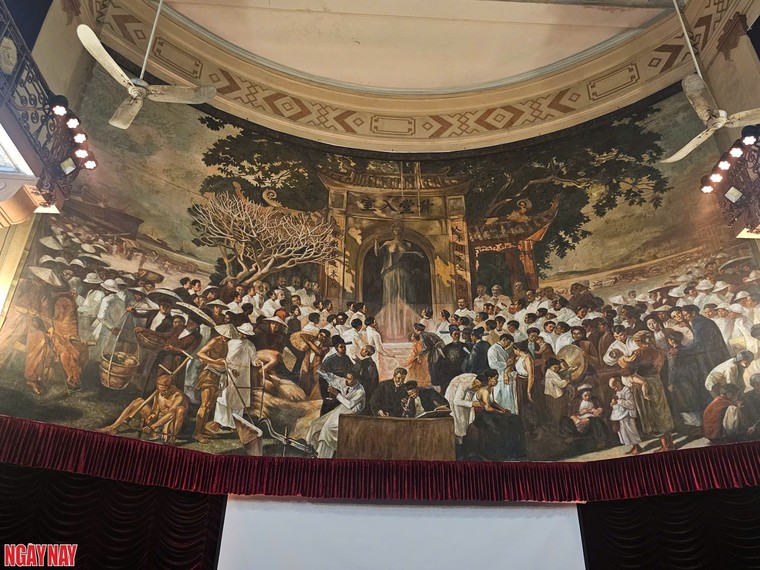 Quả Dưa Hấu trở lại: Khi lớp vỏ đổi màu, trái tim vẫn đỏ lửa ảnh 1