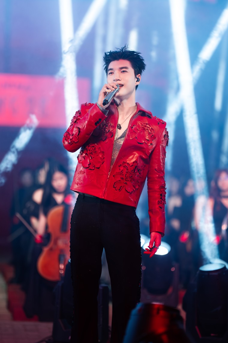 Sóng 26 - Tơ Tưởng Với Thời Gian: Khi đêm Giao thừa trở thành “con phố cảm xúc” của người Việt ảnh 6