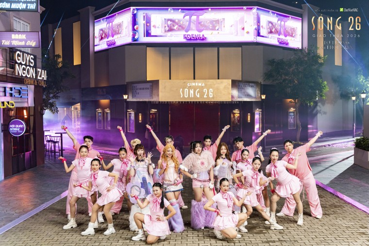 Sóng 26 - Tơ Tưởng Với Thời Gian: Khi đêm Giao thừa trở thành “con phố cảm xúc” của người Việt ảnh 8