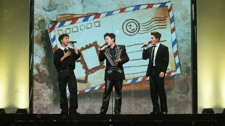 Tùng Dương thử sức với remix, chinh phục khán giả trẻ tại Her Concert ảnh 4