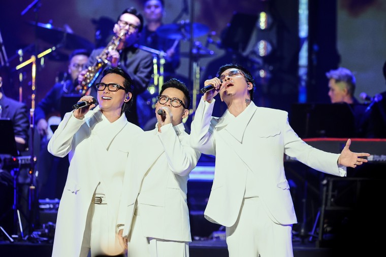 Quả Dưa Hấu hội ngộ trong concert “Bản ghi nhớ” sau gần ba thập kỷ ảnh 2