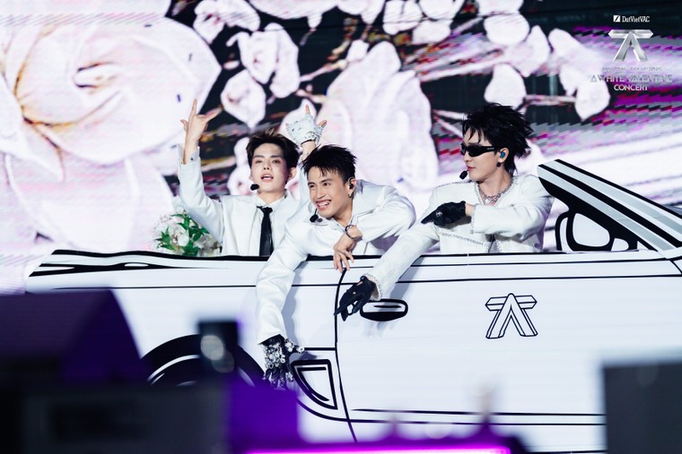 Đêm Valentine trắng của “Anh Trai Say Hi” 2025 ảnh 2