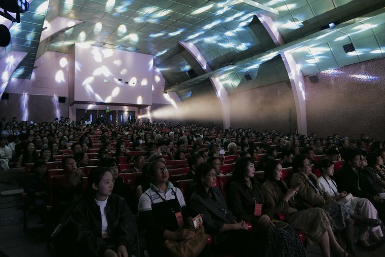 Đêm hoà nhạc quốc tế Việt - Hàn thắp sáng Đà Lạt ảnh 4