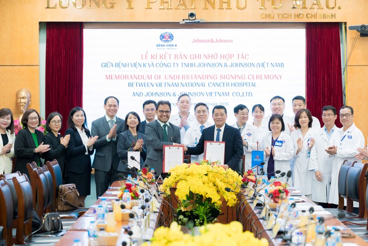 Thúc đẩy chuẩn hoá điều trị ung thư từ hợp tác công - tư ảnh 1