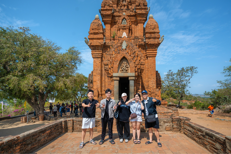 “Chăm Hội - Vũ Khúc Giao Duyên” mang trải nghiệm văn hóa Chăm đến Bảo tàng Điêu khắc Chăm Đà Nẵng ảnh 3
