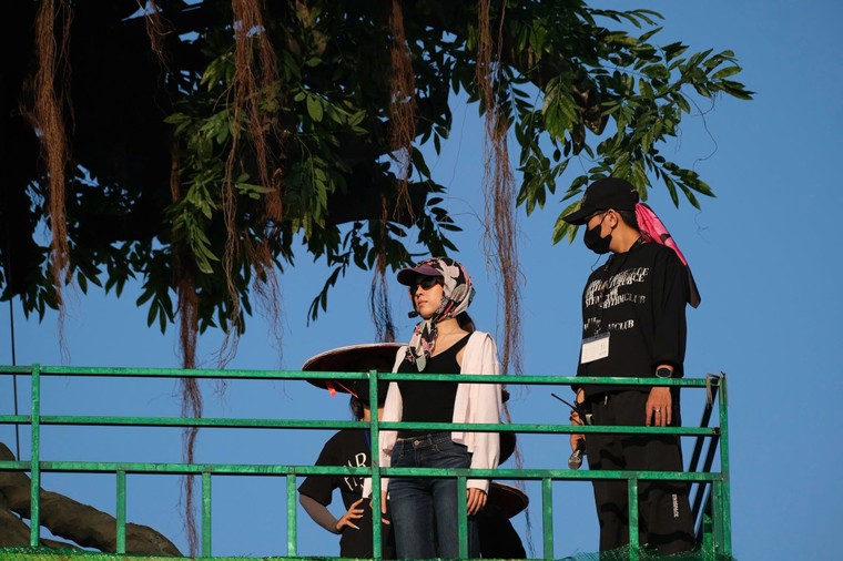 hieuthuhai, Lamoon và Juky san “cháy” hết mình trên sân khấu tổng duyệt Mega Concert Đại ngàn chạm biển xanh ảnh 6