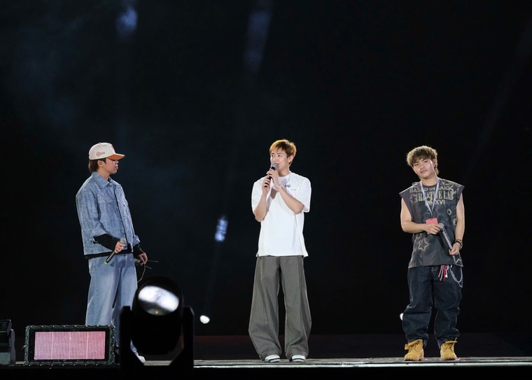 Đêm tổng duyệt Mega Concert “Đại ngàn chạm biển xanh” hoàn thiện sân khấu thực cảnh quy mô quốc gia ảnh 2