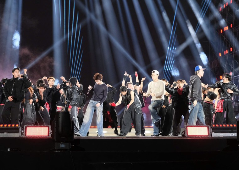 Đêm tổng duyệt Mega Concert “Đại ngàn chạm biển xanh” hoàn thiện sân khấu thực cảnh quy mô quốc gia ảnh 4