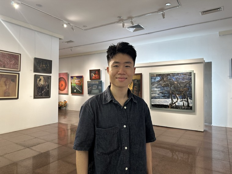 Triển lãm mỹ thuật sinh viên: Nơi nghệ sĩ trẻ bắt đầu bước ra công chúng ảnh 4