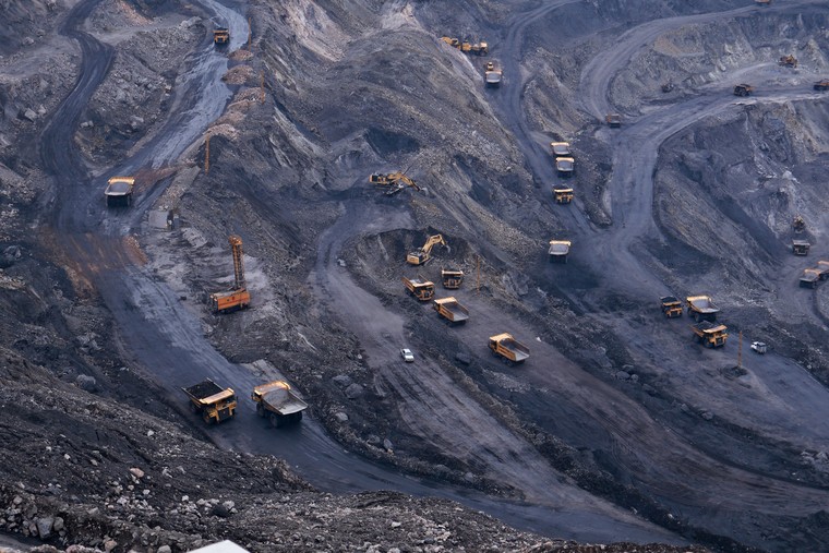 Công nghệ đồng hành cùng khai thác than ảnh 1