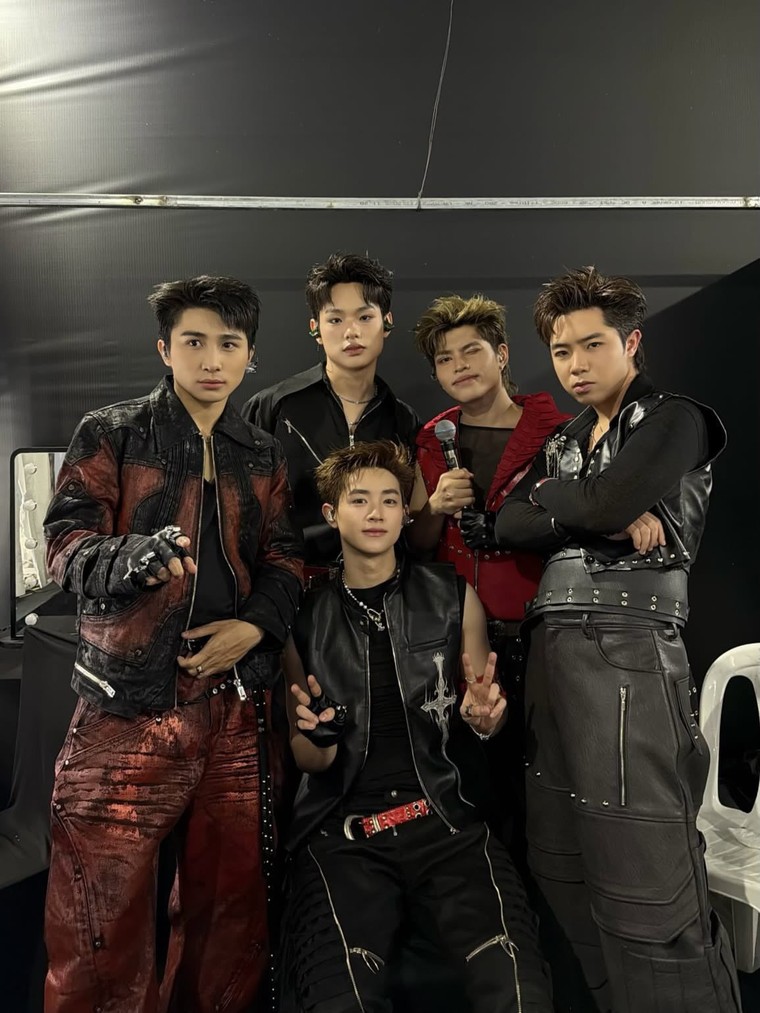 Từ Gia Lai nhìn về HERMOSA: khi một “liên minh mềm” của Vpop dần lộ diện ảnh 10