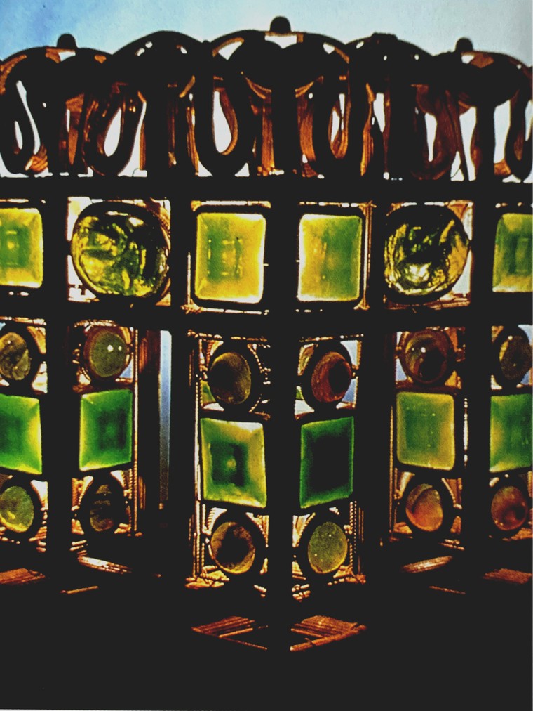 Nghệ thuật khảm Tiffany trong dòng chảy từ cổ điển đến hiện đại ảnh 5