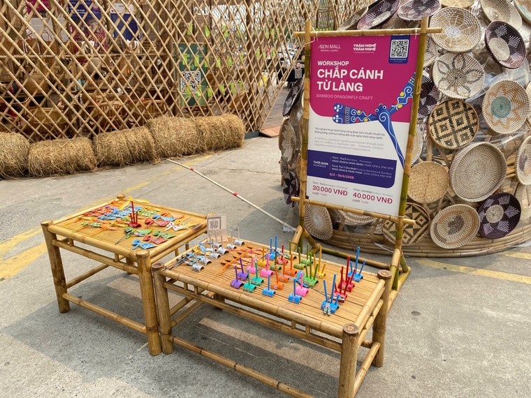 Sự dịch chuyển của mỹ thuật ứng dụng từ làng nghề vào không gian tiêu dùng hiện đại ảnh 5