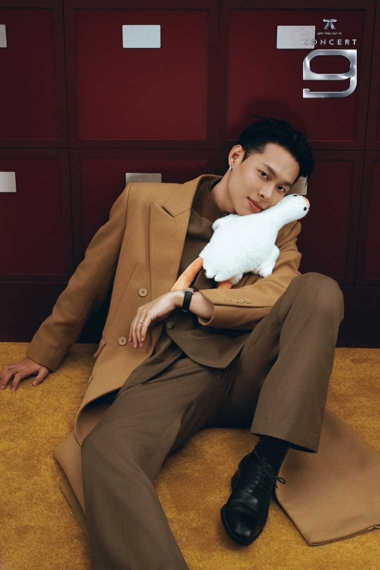 Bộ ảnh "The Vault" viết tiếp hành trình của Anh Trai "Say Hi" 2024 ảnh 3