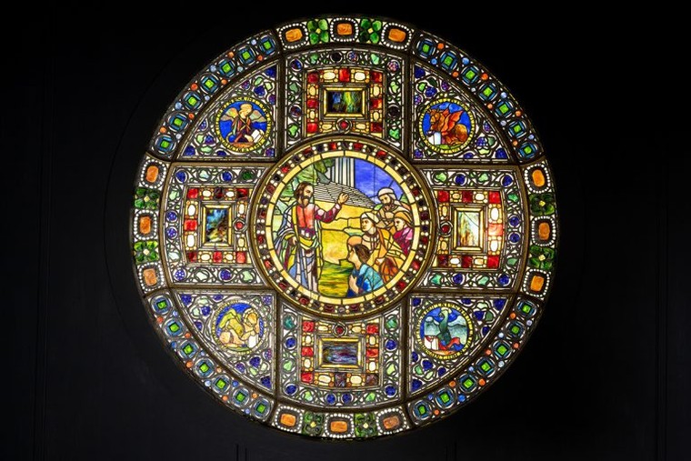 Nhà nguyện Tiffany: Hành trình trở lại sau hơn một thế kỷ ảnh 3