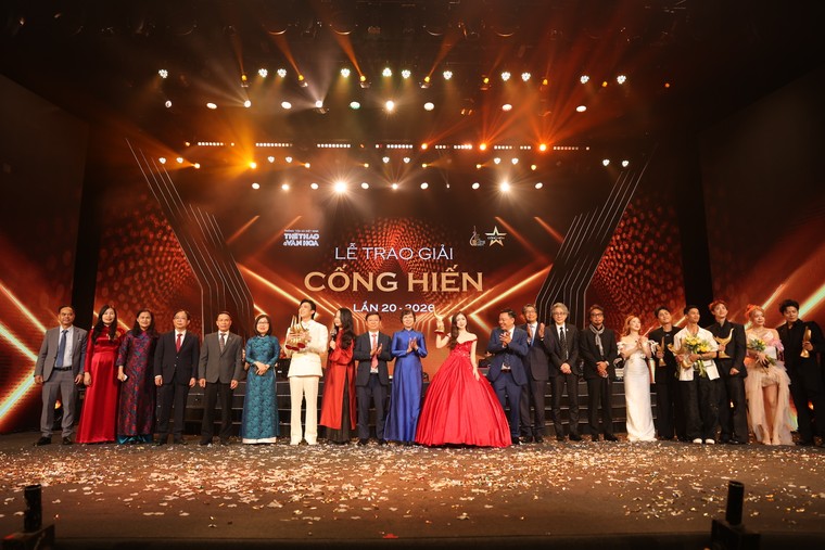 Giải thưởng Cống hiến 2026 khép lại với “đại tiệc âm nhạc”, CONGB giành giải Nghệ sĩ mới, SOOBIN lập hat-trick ấn tượng ảnh 1