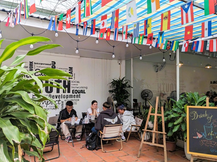 Không lớp học, không giáo trình: Soci Hub và cách người trẻ học ngoại ngữ bằng trải nghiệm thật ảnh 1