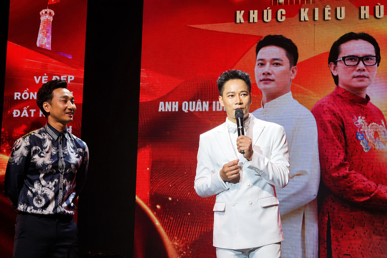 Anh Quân Idol ra mắt MV “Việt Nam khúc kiêu hùng”, lần đầu khai thác đề tài quê hương đất nước ảnh 2