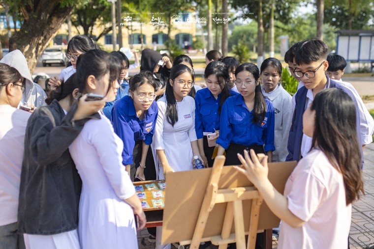 “Ẻm Kể Chuyện Em”: Lan tỏa nhận thức sức khỏe phụ khoa, phá vỡ rào cản im lặng của phụ nữ trẻ ảnh 1