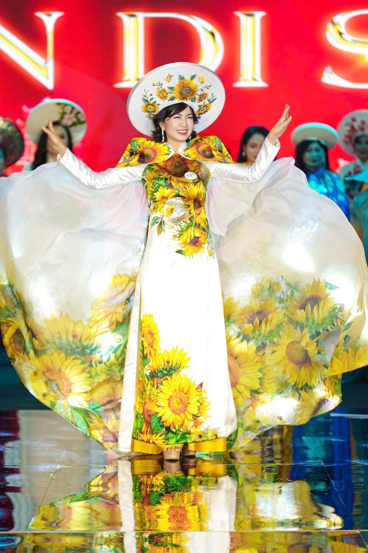 Á Hoàng Miền Di Sản Dương Nguyệt Ánh đăng quang tại Miss Global Business Innovation 2026 ảnh 3