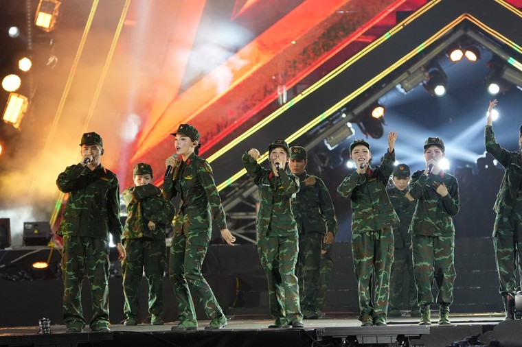 Sao Nhập Ngũ Concert 2026 - Cuộc đối thoại xúc động giữa hai thế hệ “Tuổi đôi mươi” ảnh 6