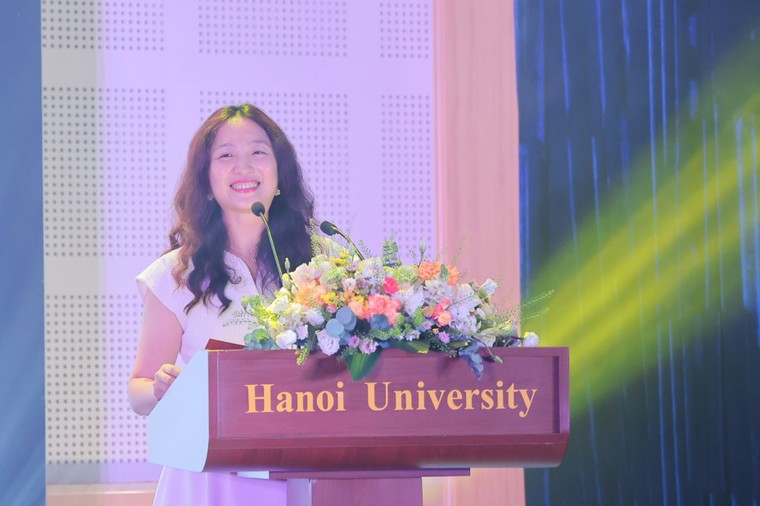 Sinh viên Trường Đại học Hà Nội lan tỏa văn hóa Lusophone qua Đêm văn nghệ sinh viên “Maresia 2026” ảnh 1