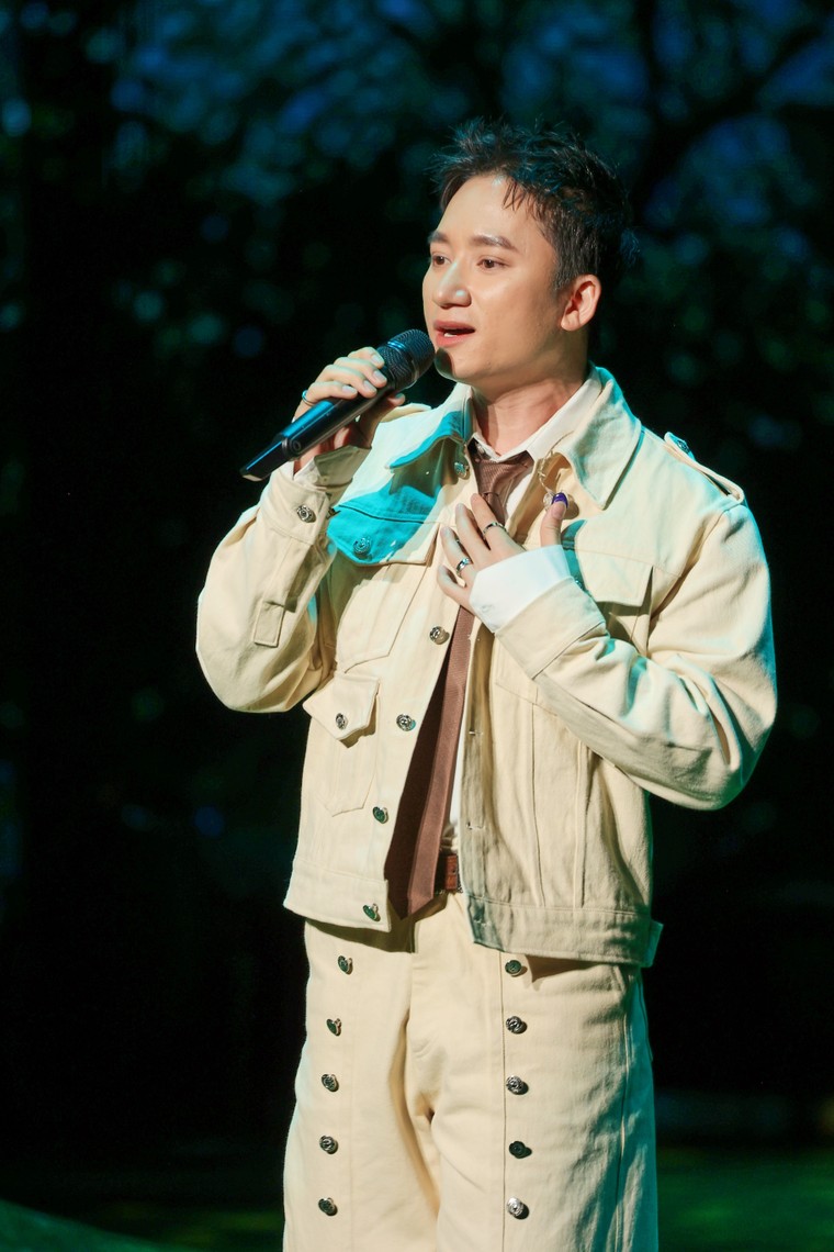 “Mãi nương tựa bên Người” và khoảng lặng đẹp trong “true Concert - Tình Đất” ảnh 4