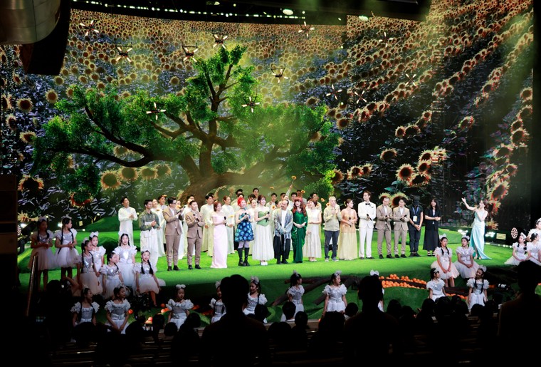 Danh ca Bảo Yến và dàn nghệ sĩ trẻ kể câu chuyện thiên nhiên bằng âm nhạc trong true Concert "Tình Đất" ảnh 2