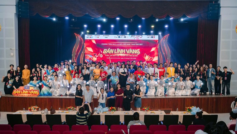 “Bản lĩnh vàng” lan tỏa nghị lực sống qua nghệ thuật gây quỹ vì vận động viên khuyết tật ảnh 2