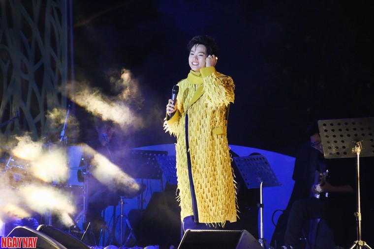 Dưới ánh trăng Hà Nội, Trung Quân và Bùi Trường Linh kể chuyện “Yêu người có ước mơ” ảnh 12