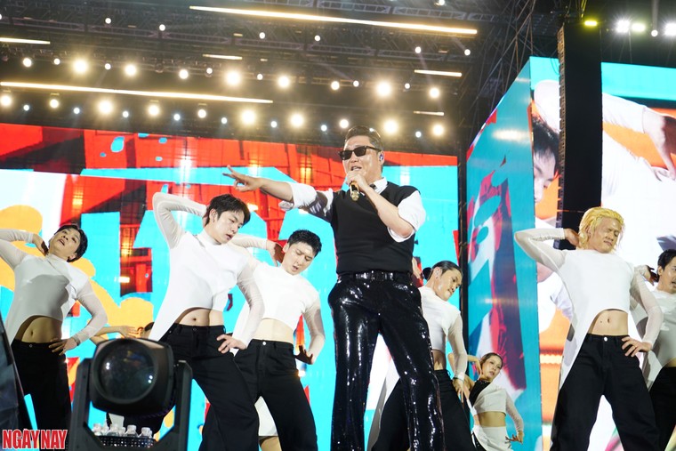 K-PULSE Hà Nội đêm 2: Jay Park và Lngshot tạo điểm nhấn trên sân khấu lễ hội nước ảnh 7