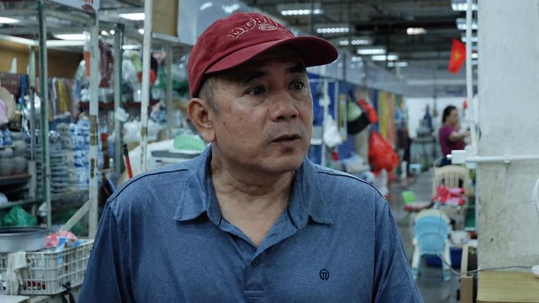 Một mái chợ, ba câu chuyện: Ai vui, ai lo trước cuộc “thay áo” của chợ Hà Nội? ảnh 4