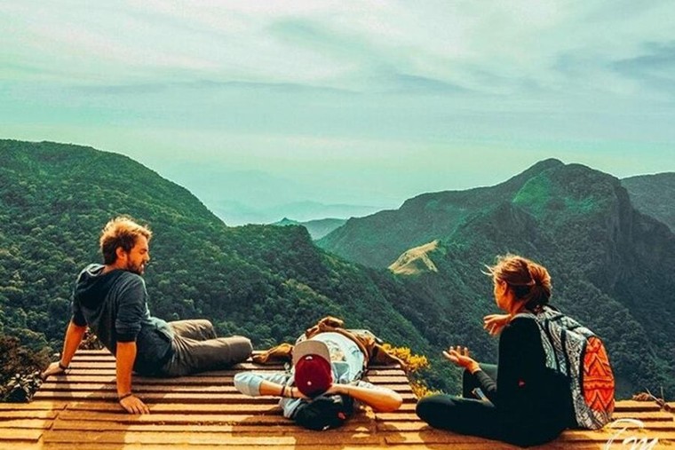 Mùa hè hậu thi cử: Khi những chuyến đi trở thành phần thưởng cho tuổi trẻ ảnh 4