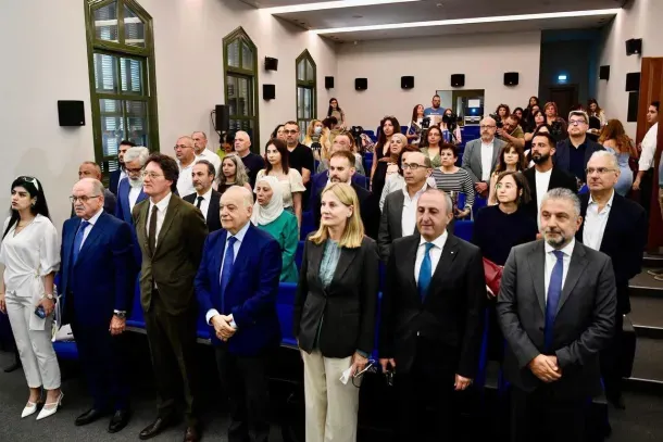 Bộ Văn hóa Lebanon và UNESCO khởi động dự án phục hồi hệ thống thư viện công cộng ảnh 1