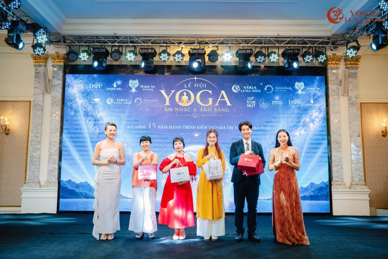 Lễ hội Yoga Âm nhạc & Ánh sáng 2026 diễn ra tại Hạ Long nhân Ngày Quốc tế Yoga ảnh 2