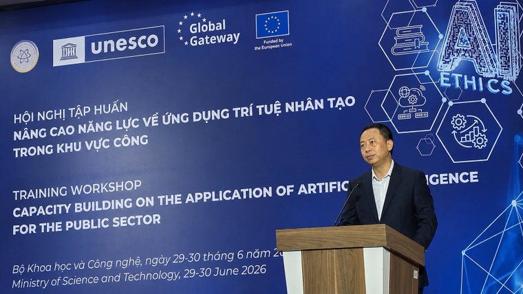 UNESCO đồng hành cùng Bộ Khoa học & Công nghệ nâng cao năng lực sử dụng AI có trách nhiệm trong khu vực công ảnh 3