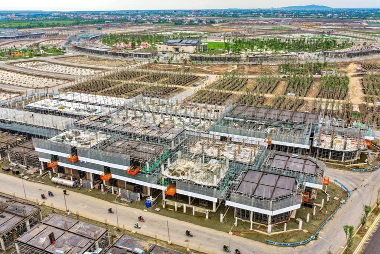 Vinhomes Golden City chuẩn bị khai trương tiện ích 5 sao, cư dân háo hức chờ ngày nhận nhà về ở ảnh 3