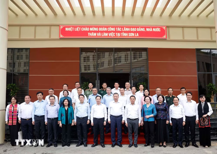 Xây dựng Sơn La thành trung tâm nông nghiệp sinh thái, chế biến nông sản và du lịch đặc sắc ảnh 1