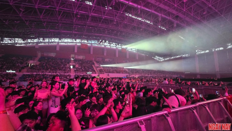 CAM Gala "Thiên Long Bát Bộ": Giao hưởng kết nối Đàm Vĩnh Hưng, MCK và những bất ngờ trên sân khấu ảnh 2