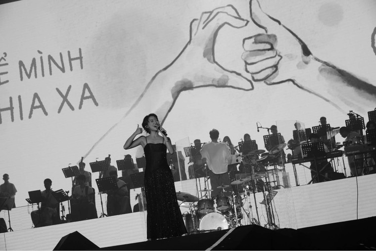 CAM Gala "Thiên Long Bát Bộ": Giao hưởng kết nối Đàm Vĩnh Hưng, MCK và những bất ngờ trên sân khấu ảnh 7