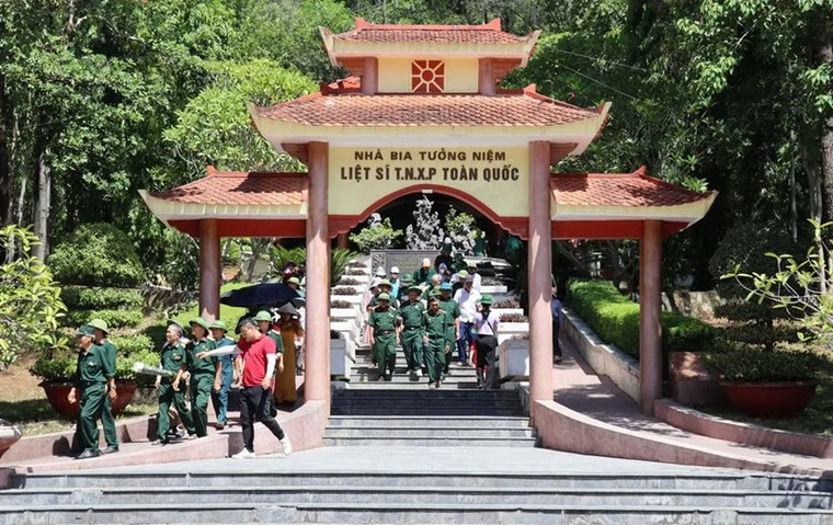 Ngã ba Đồng Lộc - Bản hùng ca bất tử của chủ nghĩa anh hùng cách mạng Việt Nam ảnh 1