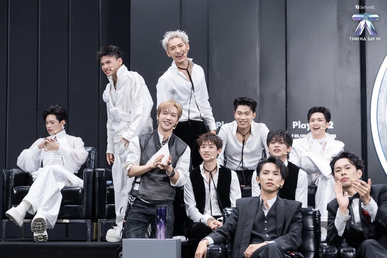 Tinh Hà "Say Hi" hé lộ không khí hậu trường trước Livestage 3 ảnh 3