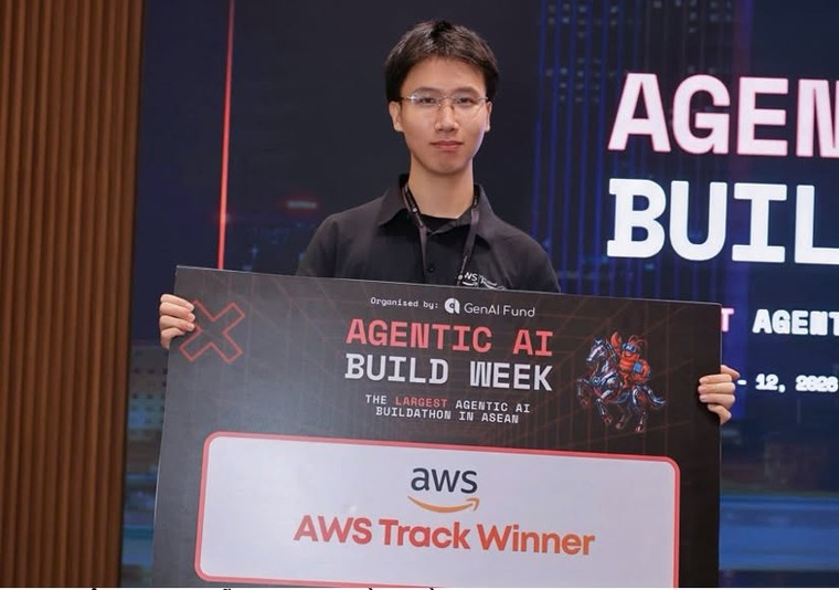 Sinh viên Trường Đại học FPT giành Top 1 và loạt giải thưởng tại hackathon trí tuệ nhân tạo lớn nhất Đông Nam Á ảnh 2