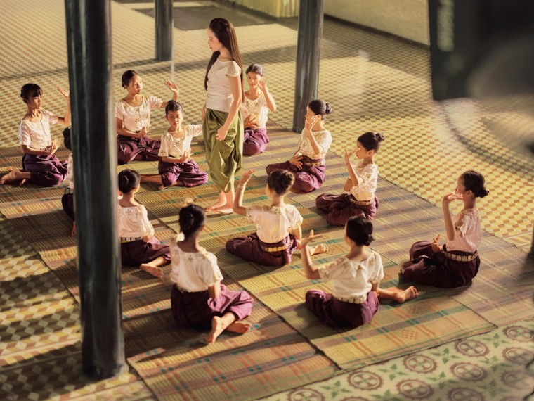 Phương Mỹ Chi trở lại cùng “Thiên Đường Với Người Thương”, mở ra không gian văn hóa Khmer đậm chất điện ảnh ảnh 3