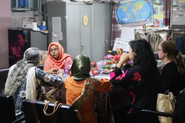 Rủi ro khí hậu qua góc nhìn từ các trường học ở Dhaka, Bangladesh ảnh 1