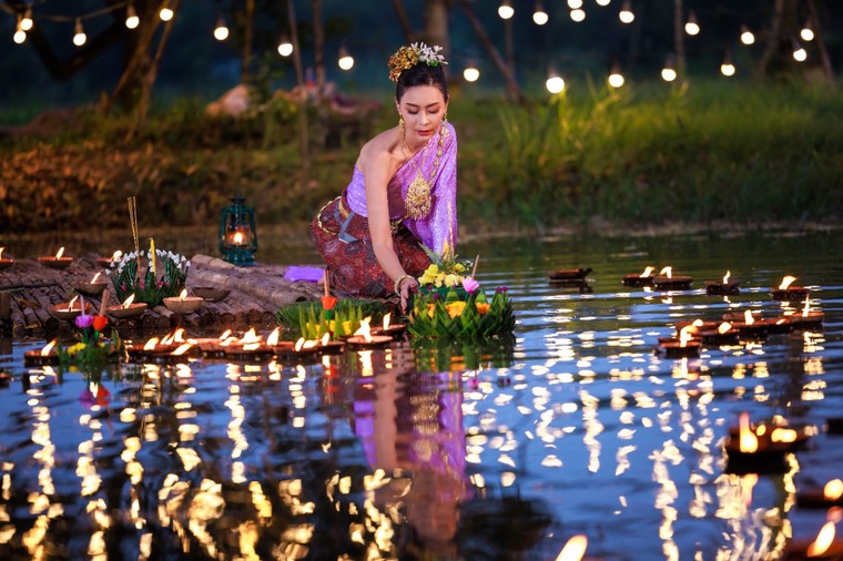 Rằm tháng tám đâu chỉ có bánh trung thu: Booking.com gợi ý những hương vị đặc sắc và phong tục đón Tết Trung thu khắp châu Á ảnh 5