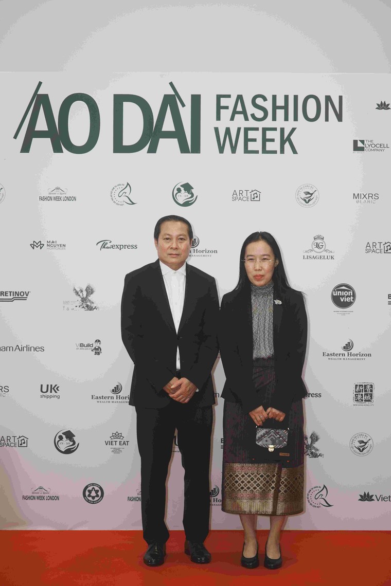 Di sản Việt Nam bước lên sân khấu thời trang quốc tế tại Áo Dài Fashion Week London 2026 ảnh 6