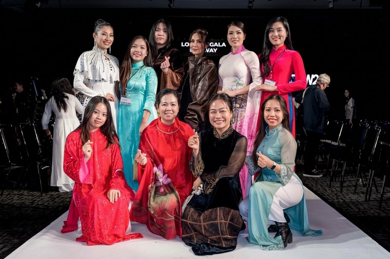 Tham vọng đặt cược của Áo Dài Fashion Show London: “Nếu chỉ làm một show Áo dài, mọi thứ đã dễ hơn rất nhiều” ảnh 1